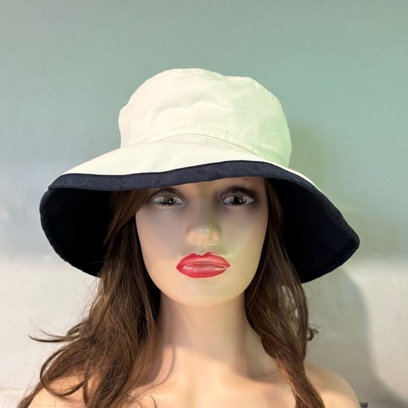 Kate Lord M/L White Bucket Sun Hat with Navy Trim - 100% Cotton - Picture 2 of 10
